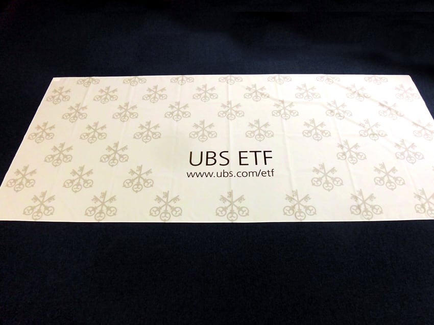 UBS証券